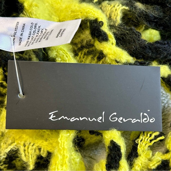 Emanuel Geraldo Yellow & Black Buffalo Plaid Scarf NWT Fringe - Picture 4 of 6
